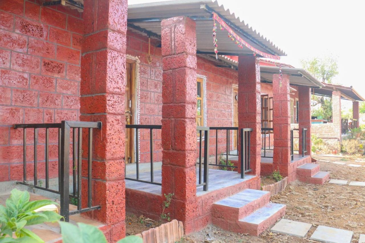 Siddhadham - Farm Stay & Wellness Retreat Nashik Extérieur photo