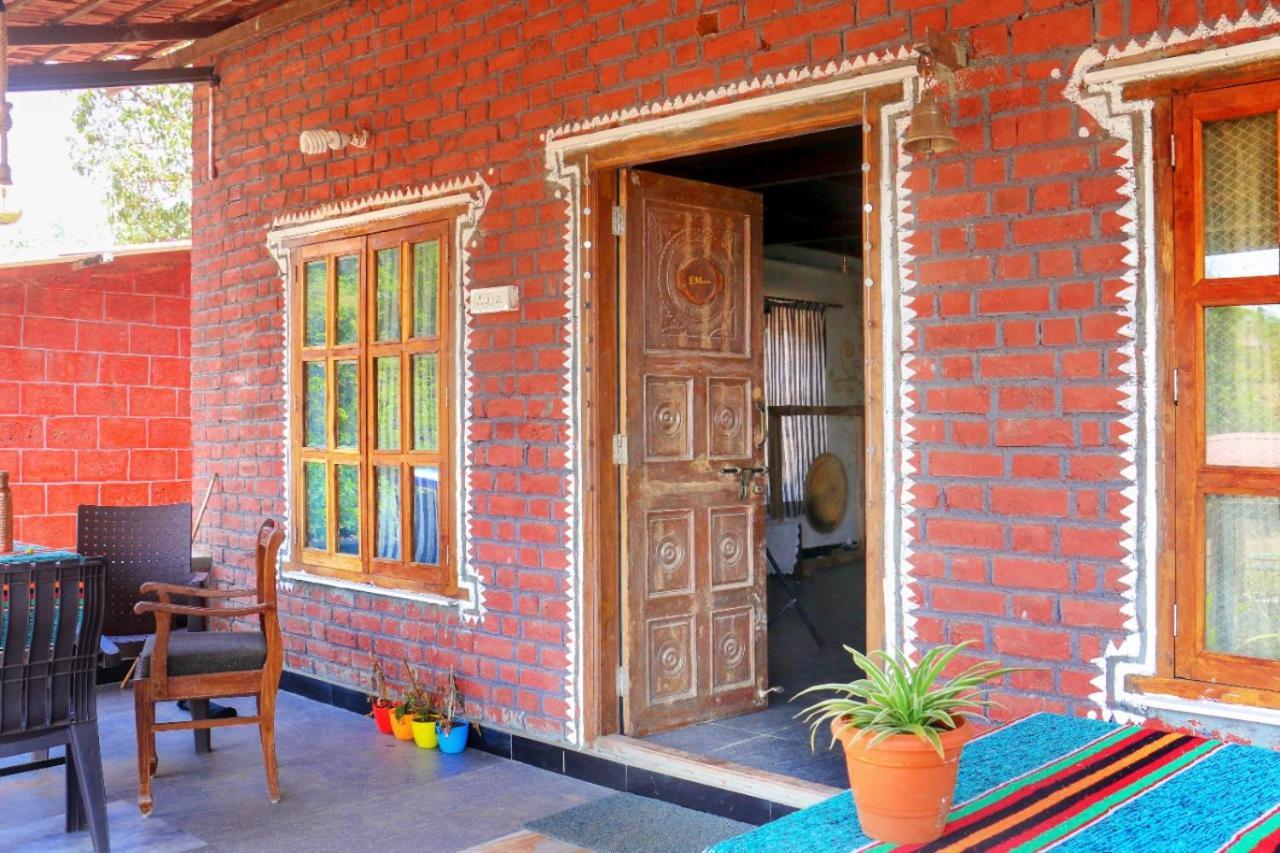 Siddhadham - Farm Stay & Wellness Retreat Nashik Extérieur photo